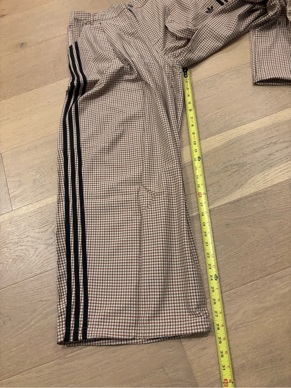 adidas Originals Checks Trouser Loose Pants Med NWT crystal linen / aurora Pleat - Picture 15 of 16